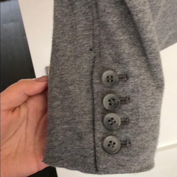 Aritzia Grey cotton Blazer - Picture 4 of 5